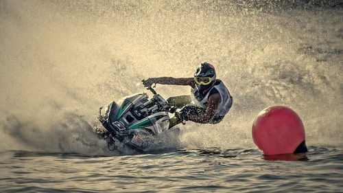 Is this aquabike?